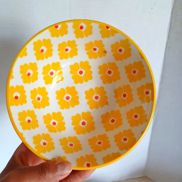 New Ceramic Bowls by Certified International - Picture 7 of 9